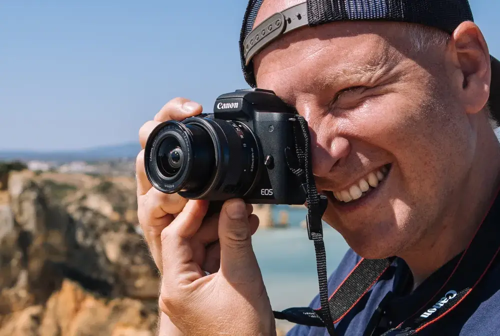 Jaki aparat fotograficzny na początek - dobierz idealny model bez błędów
