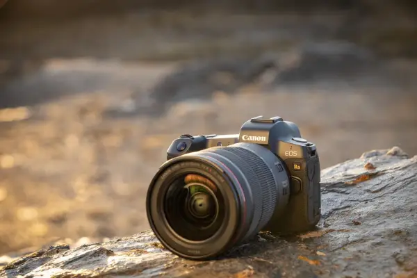 Dowiedz się jaki aparat do astrofotografii wybrać - najlepsze modele 2025