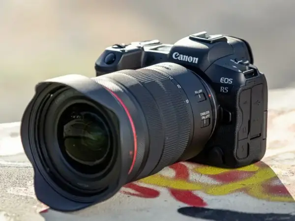 Najlepszy aparat fotograficzny dla podróżnika amatora: 5 kluczowych cech